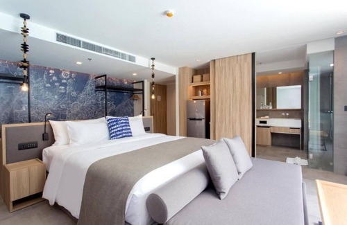 Khuekkhak Resort | Comfy Deluxe Room Khao Lak (D2)