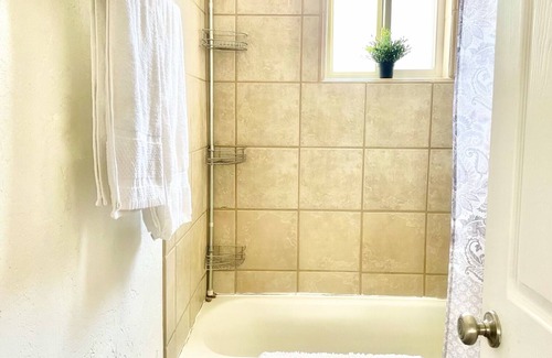 Las Cruces House | Comfy Downtown Las Cruces Stay w/ early check-in