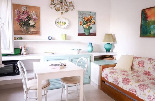 Pischina Salida Apartment | Comfy Flat W/Pool, Tennis Court & Private Beach!