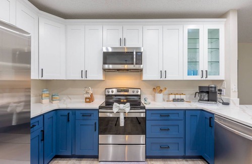 Poinciana House | Comfy & Getaway House w/Pool!