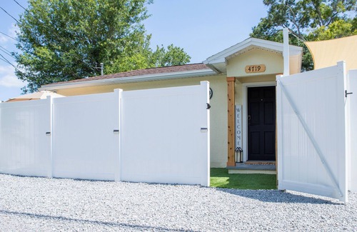 St. Petersburg - Clearwater Apartment | Comfy Guest House in St Pete