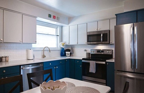 Northglenn Apartment | Comfy Home-2 Kitchens-15 min to Downtown