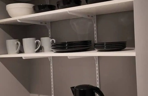 Gormley Apartment | Comfy lake nearby stay