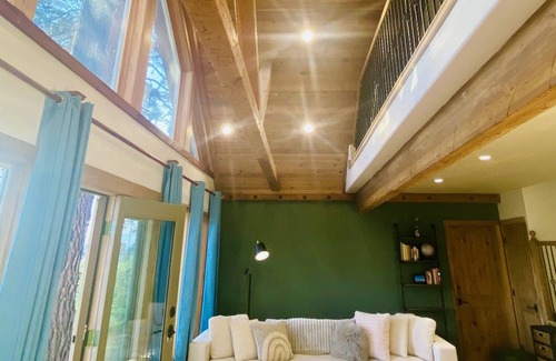 Bigfork House | Comfy Lake View Getaway