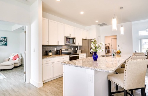 Westminister House | Comfy Lehigh Acres Getaway w/Yard & Fireplace