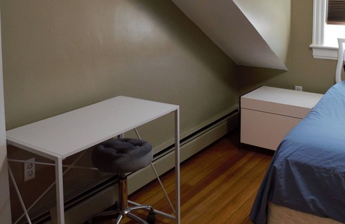 Blackstone Apartment | Comfy Loft Apt