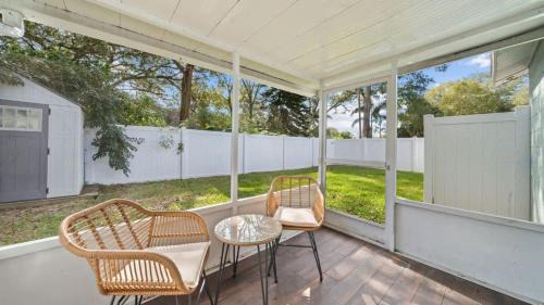 Riverside Heights House | Comfy Modern Farmhouse Cottage w/Private Patio!