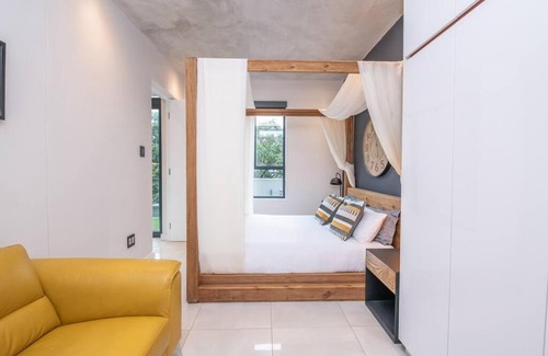 Houghton Estate Apartment | Comfy Nest - The Paramount 1