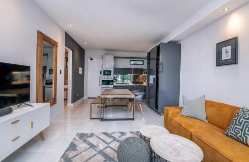 Houghton Estate Apartment | Comfy Nest - The Paramount 1