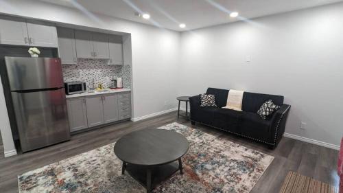 Airdrie Apartment | Comfy one bedroom Airdrie