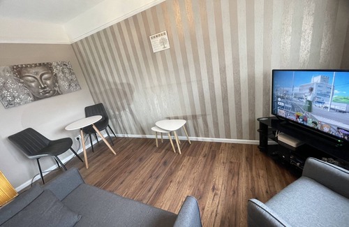 Darlaston Apartment | Comfy One Bedroom Apartment
