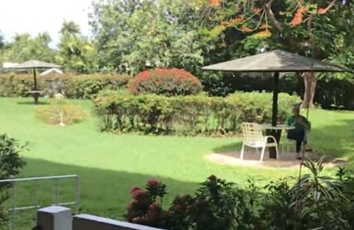 Sunset Crest Apartment | Comfy & peaceful apartment in tropical gardens with pool. 7mins walk to beach!