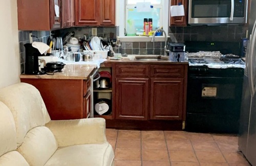 Jersey City House | Comfy Private Bedroom near JSQ PATH Station