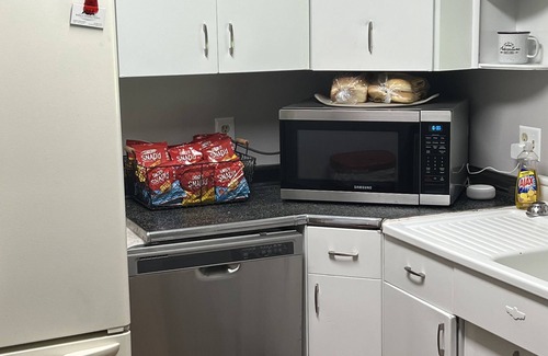 Chisholm House | Comfy Residential And Freshly Updated Home on the Edge of Town!