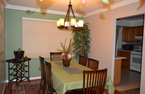 Aspen Hill House | Comfy, Serene Home on Quiet Cul de Sac, Private backyard poolnLic # STR23-00110
