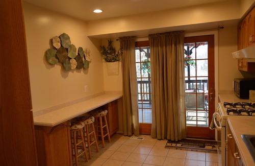 Aspen Hill House | Comfy, Serene Home on Quiet Cul de Sac, Private backyard poolnLic # STR23-00110