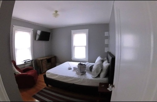 Blackstone Apartment | Comfy spot