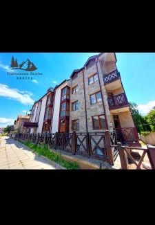 Old Town Apartment | Comfy Studio