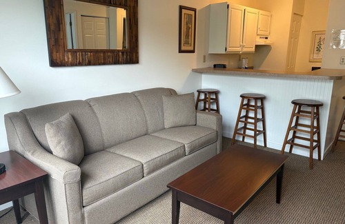 Hancock Hotel | Comfy Suite in the Berkshires w/WiFi & Great Resort Amenities!