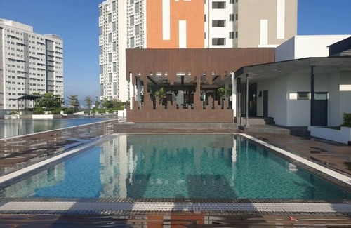 Central Seberang Perai Apartment | Comfy Suite Room with 1 Bedroom and 1 Living Room