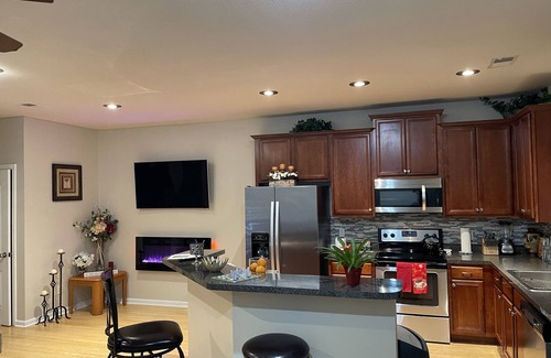 Braselton House | Comfy Town House in Braselton, near Chateau Elan
