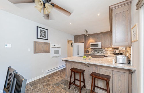 Ramara Cottage | Comfy Waterfront Cottage - 10 min from Casino Rama