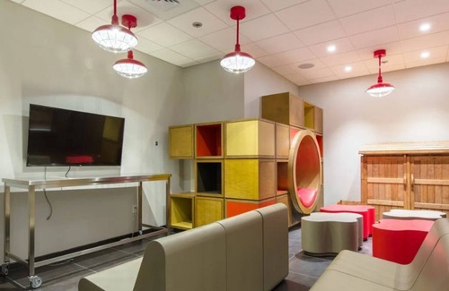 Civic Core House | Comic Con 4 Night 4 Person Suite