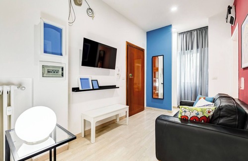 Garbatella Villa | Comic Quaters - Three Bedroom Villa, Sleeps 8