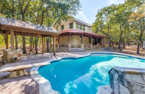 Fort Worth House | Coming Soon: Lone Star Courts and Sports
