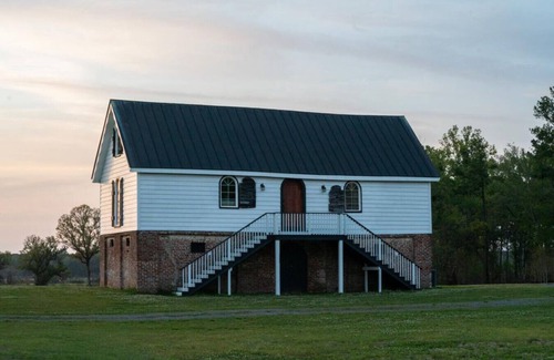 Huger House | Comissary Middleburg