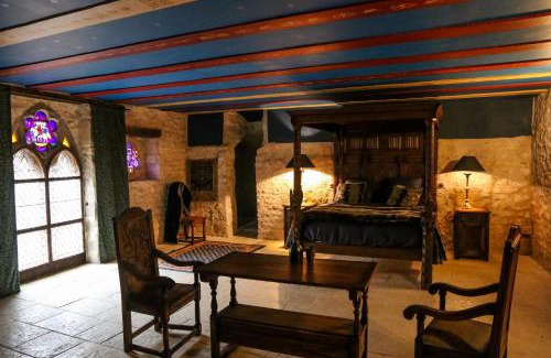 Issoudun Bed & Breakfast | Commanderie des Champs Forts