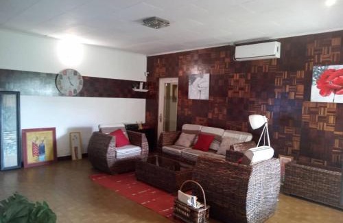 Pointe-Noire Villa | Comme Chez Soi 1