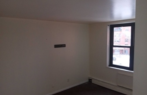Utica Apartment | Commercial property