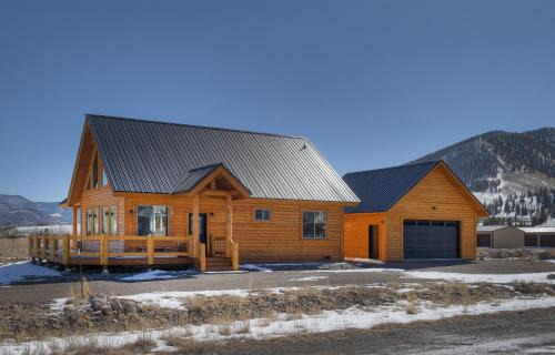 Creede House | Commodore Cabin