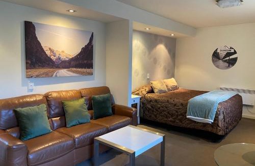 North Dunedin Hotel | Commodore Motel