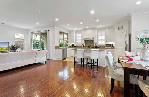 Cypress Village House | Communal Pool｜Backyard With Furniture｜High Speed WiFi #110