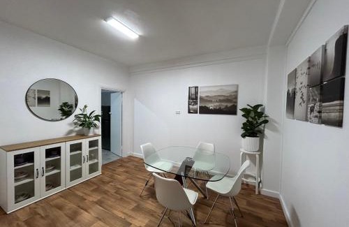 Como Apartment | Como Beach Apartments