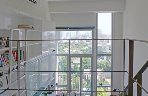 Sukhumvit Apartment | COMPACT DUPLEX - THONGLOR!