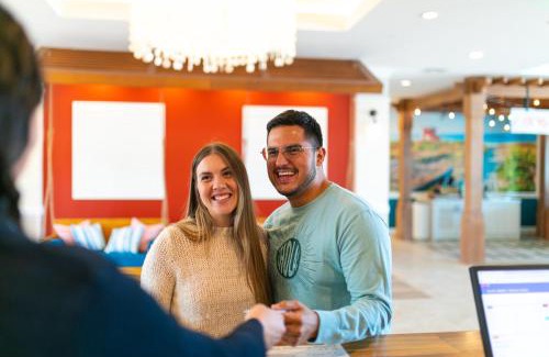 Medford Hotel | Compass by Margaritaville Medford