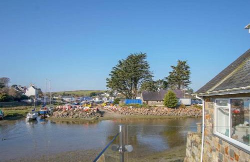 Abersoch House | Compass Cottage