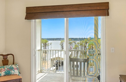 Marianna House | Compass Lake - Cypress Sunsets!