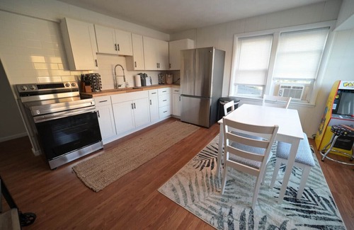 Durhamville Condo | Compass Rose | Historic Oneida Lakefront Condo 4