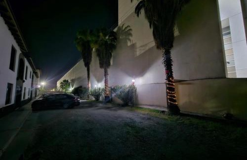 Villa Nueva Apartment | Complejo Cerrado Zona Shopping