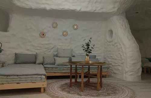 Baza House | Complejo Cuevas Otto