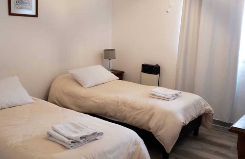 Historic Center Cabin | Complejo para 15 personas en la Ciudad Mendoza.