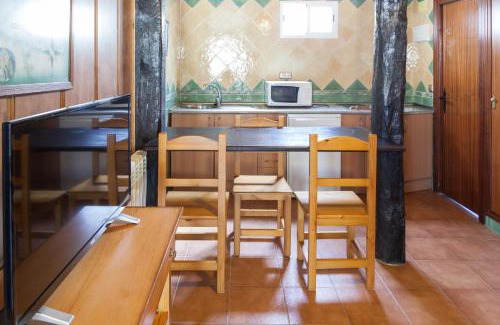Banos de Montemayor House | Complejo Turístico Las Cañadas Casas de Campo- Actividades Gratuitas Todos los Fines de Semana