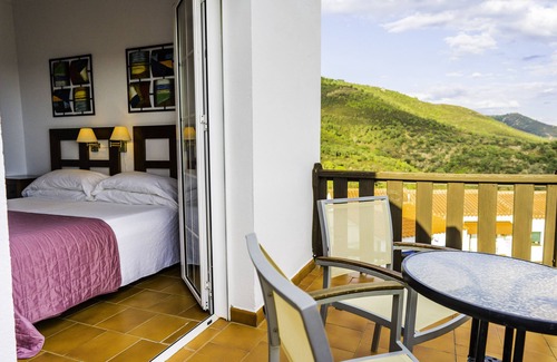 Santa Ana la Real Hotel | Complejo Turístico Los Veneros