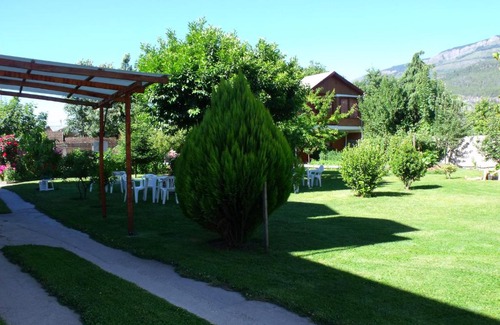 El Bolson Hotel | Complejo Turístico Luz de Luna