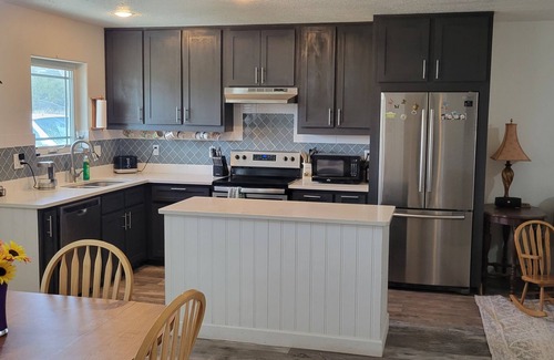 Zuzax House | Complete 2 Bedroom Casita in Sandia Park, NM. Close to Abq & Santa Fe.