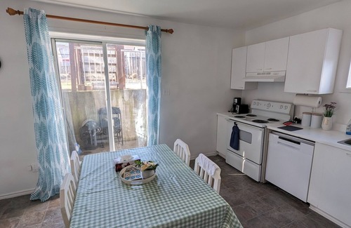 L'Ile-Perrot Apartment | Complete apartment in heart of Perrot Island near Montréal Canadan